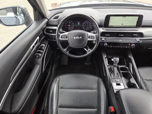 Used 2022 Kia Telluride LX AWD/4WD image 24
