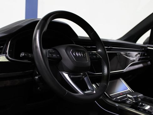 Used 2023 Audi Q7 3.0T Premium Plus w/ Premium Plus Package AWD/4WD image 21