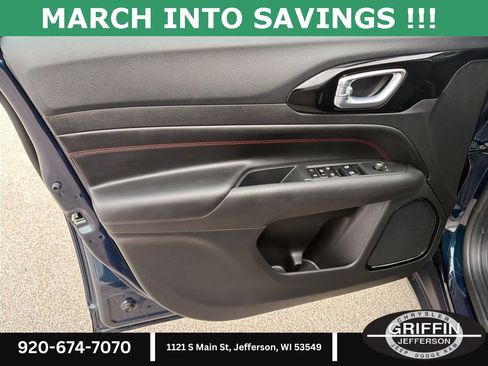 New 2026 Jeep Compass Trailhawk image 16