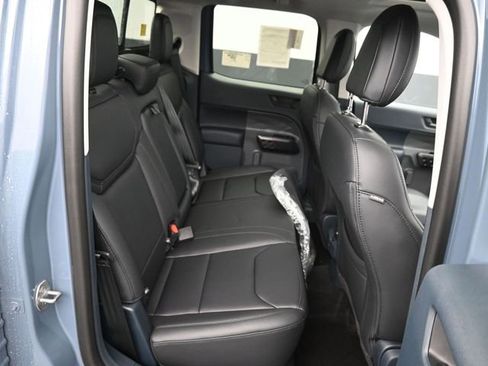 New 2025 Ford Maverick Lariat w/ Black Appearance Package image 6