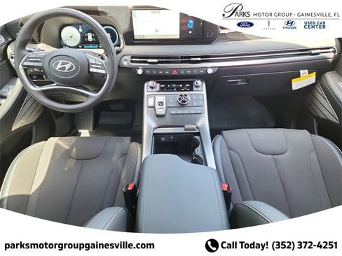 New 2025 Hyundai Palisade Calligraphy image 11