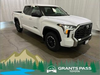 New 2026 Toyota Tundra SR5 w/ TRD Off-Road Package AWD/4WD video 1
