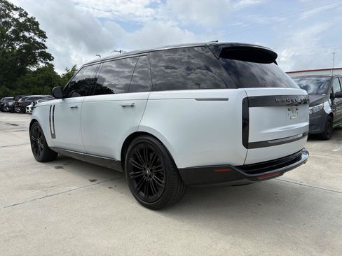 Used 2023 Land Rover Range Rover Long Wheelbase SE AWD/4WD image 19