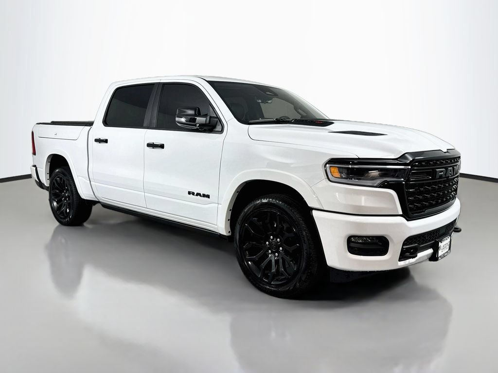 Used 2025 RAM 1500 Limited AWD/4WD image 4