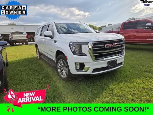 Used 2021 GMC Yukon XL SLT w/ SLT Premium Package AWD/4WD image 1