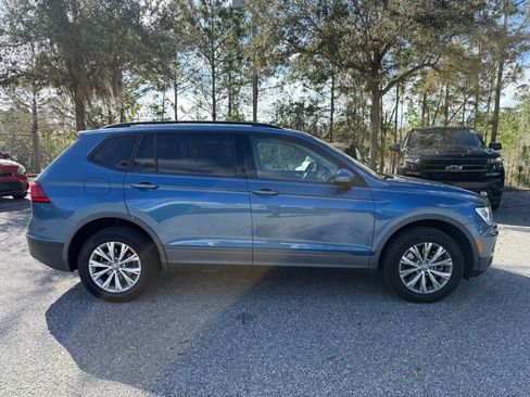 Used 2020 Volkswagen Tiguan S image 7