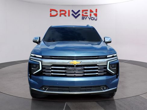 Used 2025 Chevrolet Tahoe Premier AWD/4WD image 8