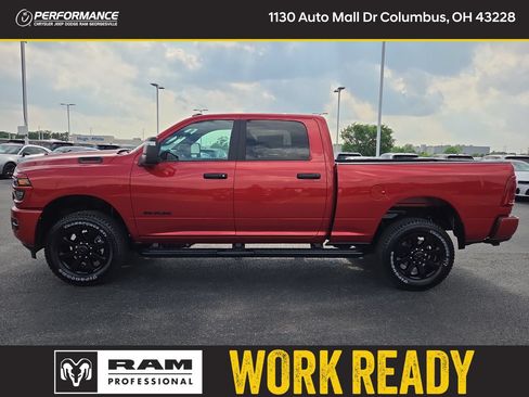 New 2026 RAM 2500 Big Horn AWD/4WD image 4