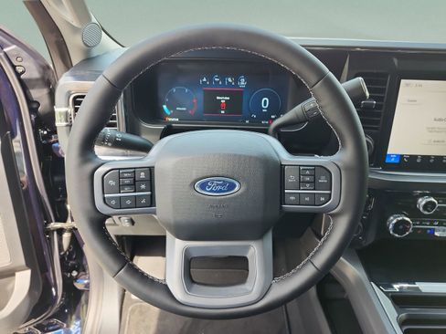 New 2025 Ford F250 Lariat w/ Lariat Ultimate Package image 9