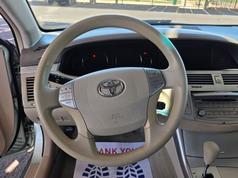 Used 2007 Toyota Avalon Limited FWD image 16