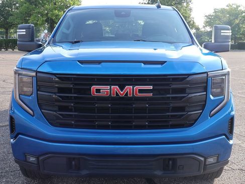 Used 2023 GMC Sierra 1500 Elevation AWD/4WD image 11