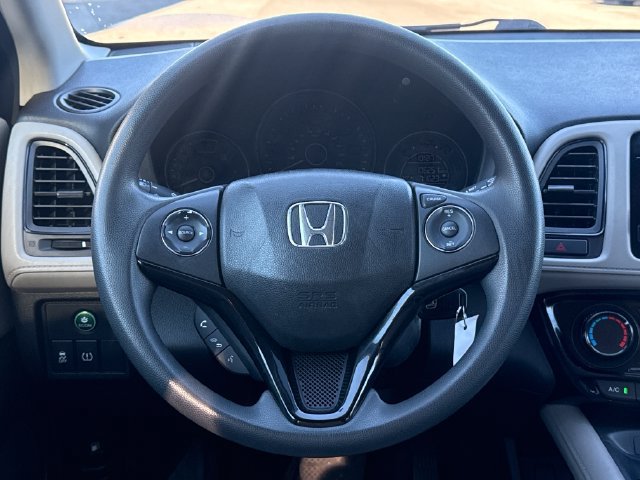 Used 2017 Honda HR-V LX image 14