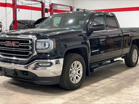 Used 2016 GMC Sierra 1500 SLE w/ SLE Value Package image 34
