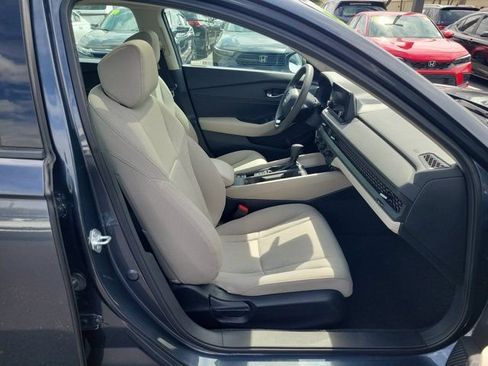 Certified 2023 Honda Accord EX image 7