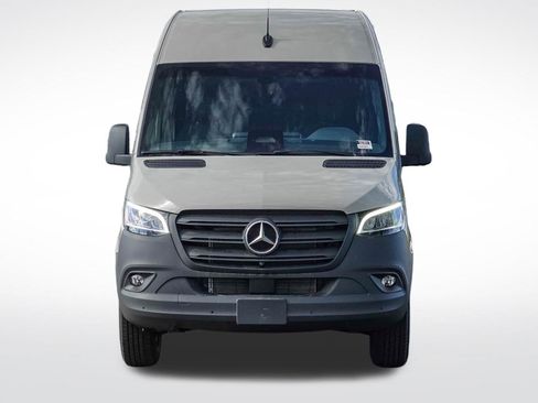 New 2025 Mercedes-Benz Sprinter 2500 image 2