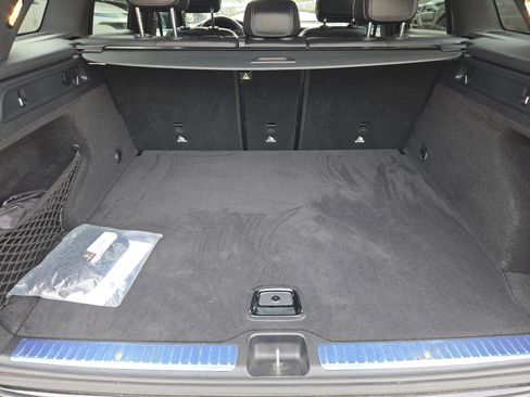 Used 2022 Mercedes-Benz GLC 300 4MATIC image 25