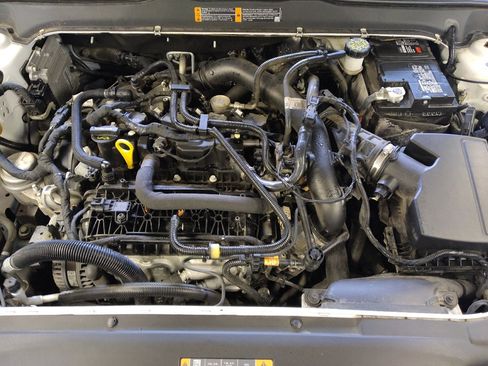Used 2020 Ford Fusion SEL FWD image 30