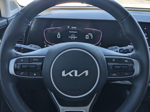 Certified 2023 Kia Sportage EX image 21