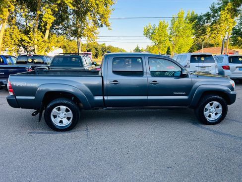 Used 2014 Toyota Tacoma 4x4 Double Cab w/ TRD Sport Package image 6