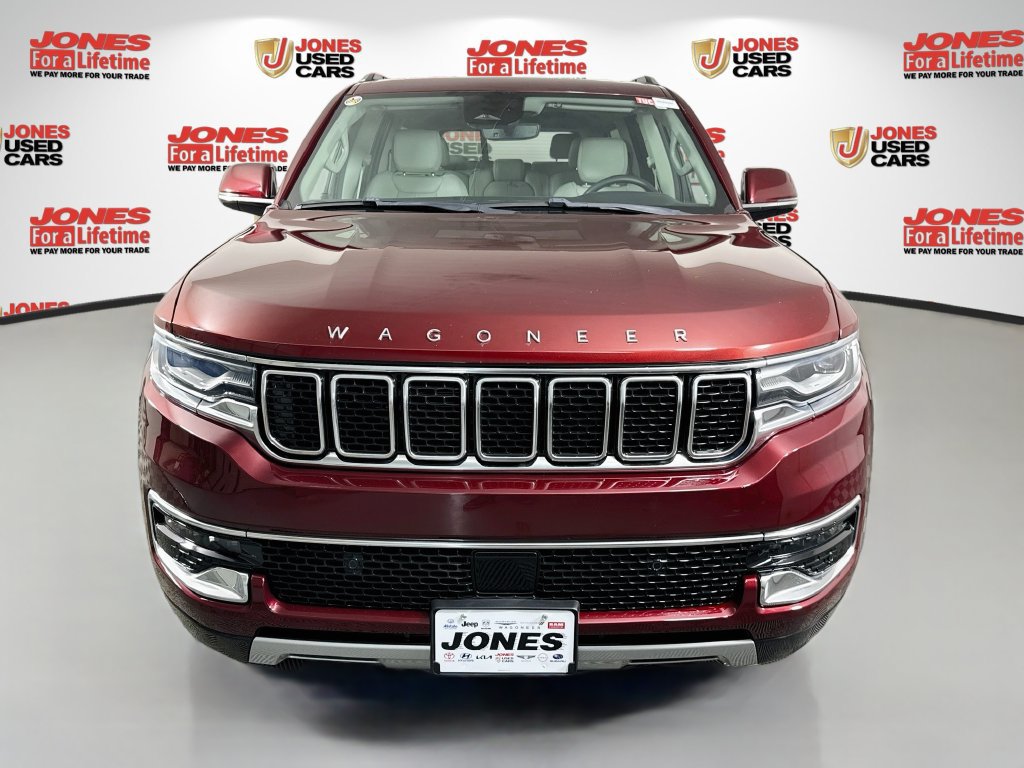 Used 2022 Jeep Wagoneer Series II w/ Premium Group I AWD/4WD image 13