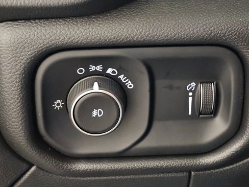 New 2026 RAM 5500 Tradesman AWD/4WD image 24