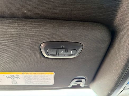 Used 2023 RAM 1500 Big Horn AWD/4WD image 32