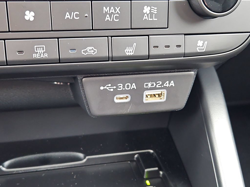 New 2026 Subaru Outback Touring XT AWD/4WD image 13