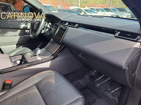 Used 2024 Land Rover Range Rover Velar Dynamic SE image 27