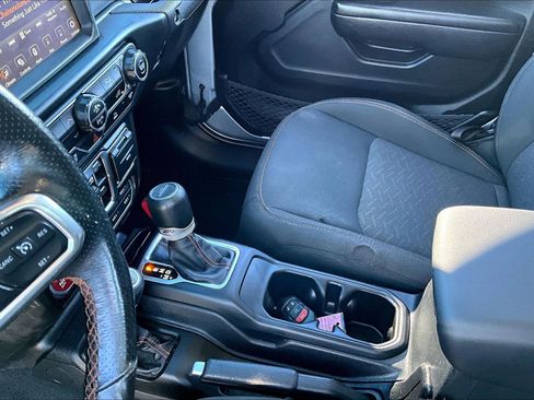 Used 2022 Jeep Gladiator Mojave w/ Trailer Tow Package image 14