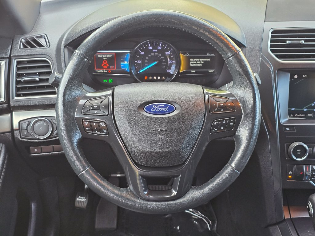 Used 2019 Ford Explorer XLT w/ Equipment Group 202A FWD image 8