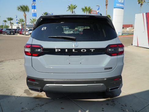New 2026 Honda Pilot EX-L image 6