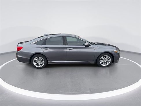 Used 2020 Honda Accord LX image 7