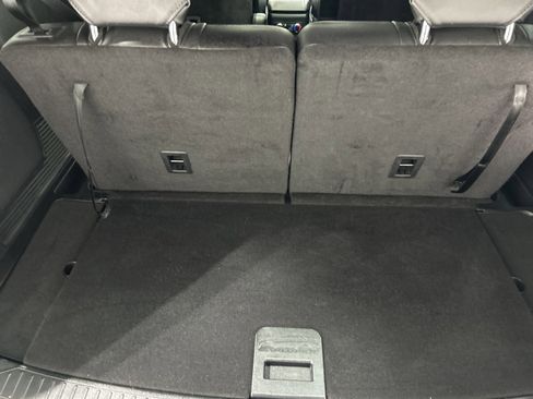 Used 2023 Ford Explorer ST-Line w/ Class IV Trailer Tow Package image 27