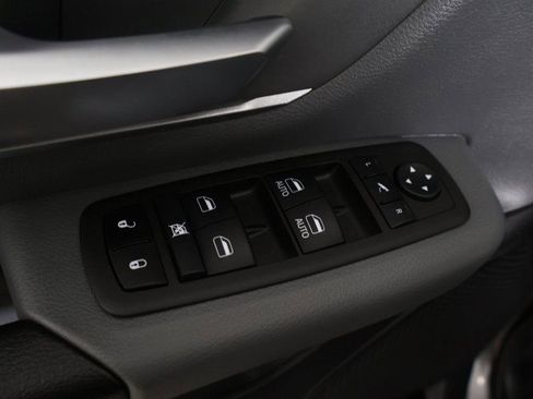 Used 2022 RAM 1500 Big Horn image 32