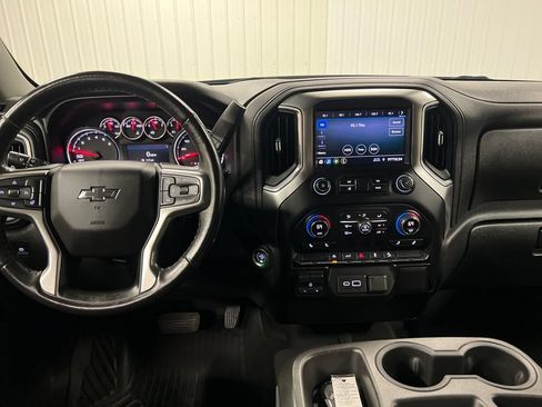 Certified 2020 Chevrolet Silverado 1500 RST AWD/4WD image 17