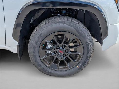 New 2025 Toyota Tundra Platinum image 7