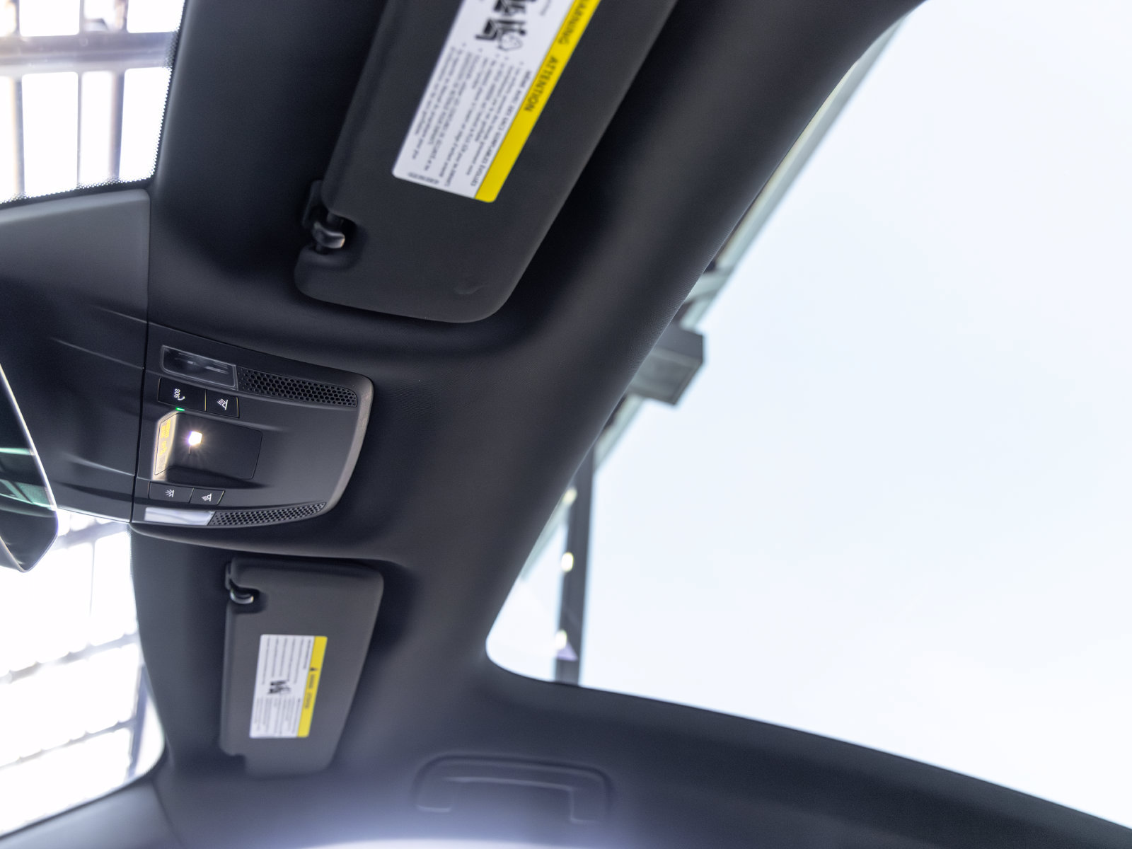 Certified 2025 Porsche Taycan RWD image 27