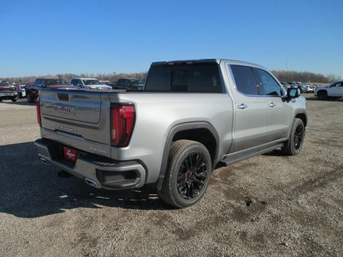 New 2026 GMC Sierra 1500 Denali w/ Denali Reserve Package image 5