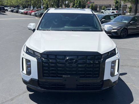 Certified 2024 Hyundai Palisade Calligraphy AWD/4WD image 3