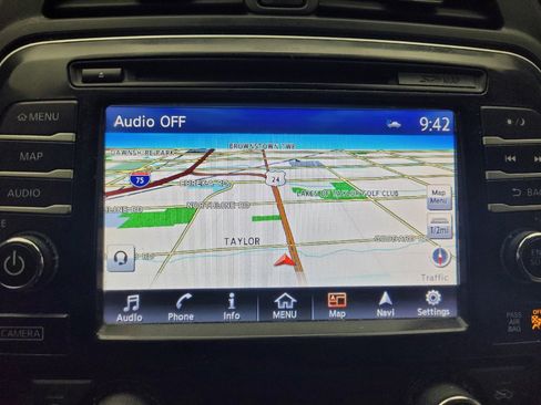 Used 2018 Nissan Maxima Platinum image 25