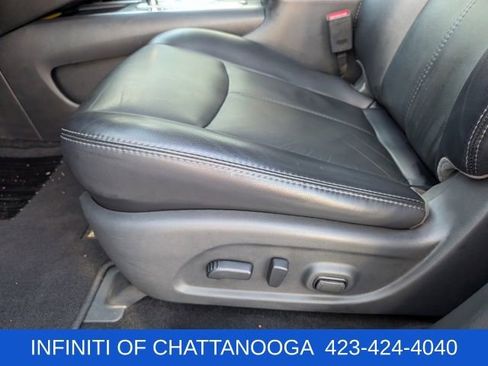 Used 2019 Nissan Pathfinder SL FWD image 28