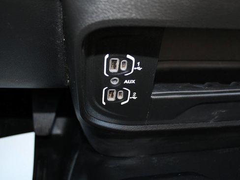 Used 2023 RAM 2500 Tradesman image 32