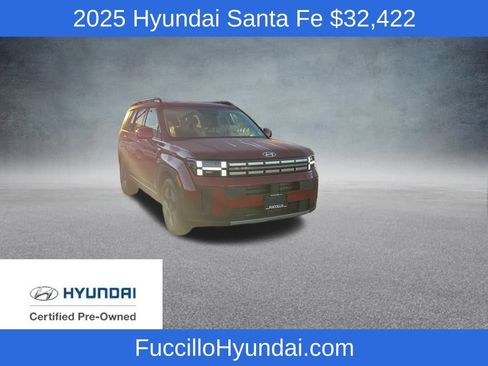 Certified 2025 Hyundai Santa Fe SEL image 4