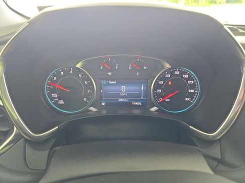 Used 2023 Chevrolet Equinox LT AWD/4WD image 17
