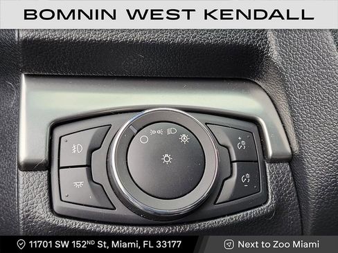 Used 2018 Ford Explorer XLT w/ Equipment Group 202A image 20