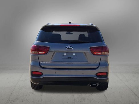 Used 2020 Kia Sorento S FWD image 5