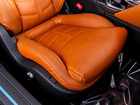 Used 2021 Nissan GT-R Premium image 34