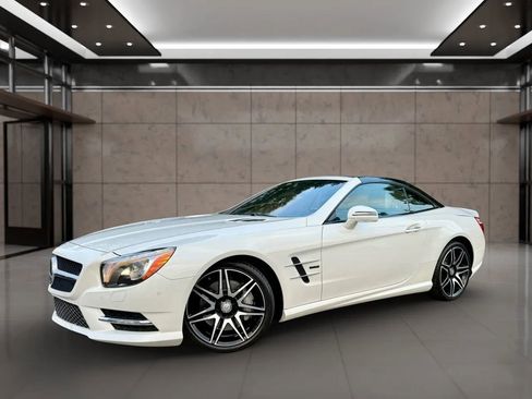 Used 2015 Mercedes-Benz SL 550 image 15
