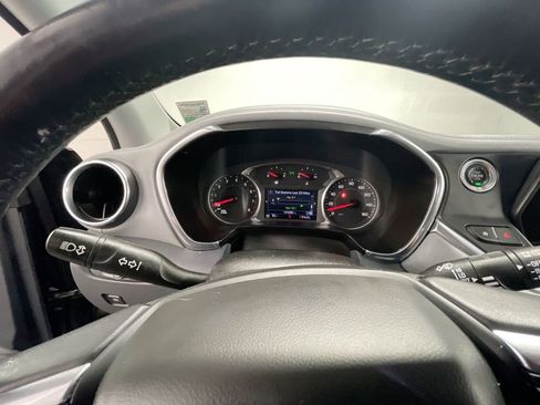 Used 2020 Chevrolet Blazer LT image 11