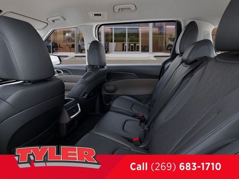 New 2026 Kia Carnival image 21